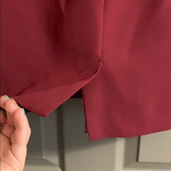 Maroon skirt - Picture 5 of 6